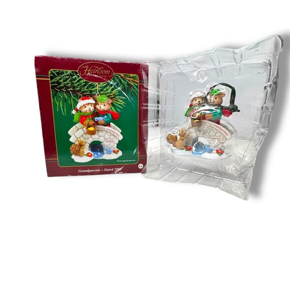 Carlton Cards 2003 Grandparents Ornament Heirloom Collection Loving Grandparents - Picture 1 of 6